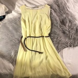 The Hanger women's / girl's bright yellow dress!